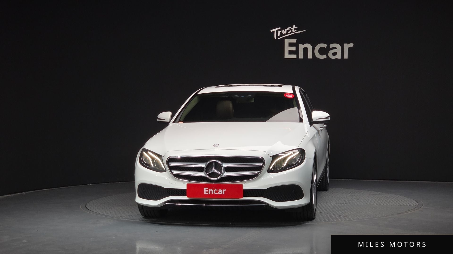 Mercedes-Benz E-Class W213 2017 — миниатюра 3