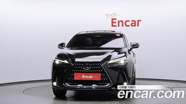 Лексус NX350h 2023 — миниатюра 3