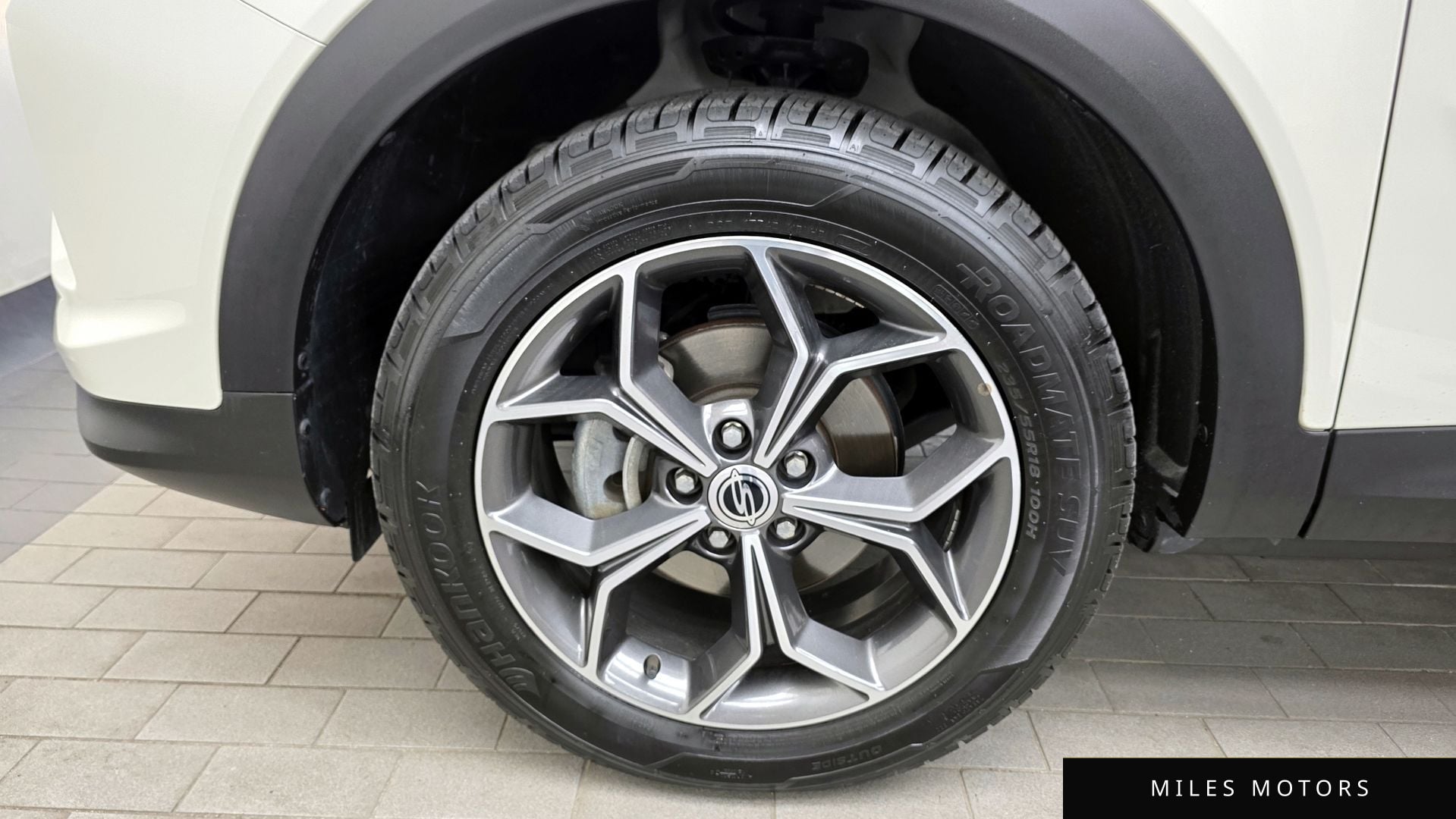 KG Mobility Beautiful Korando 2022 — миниатюра 5