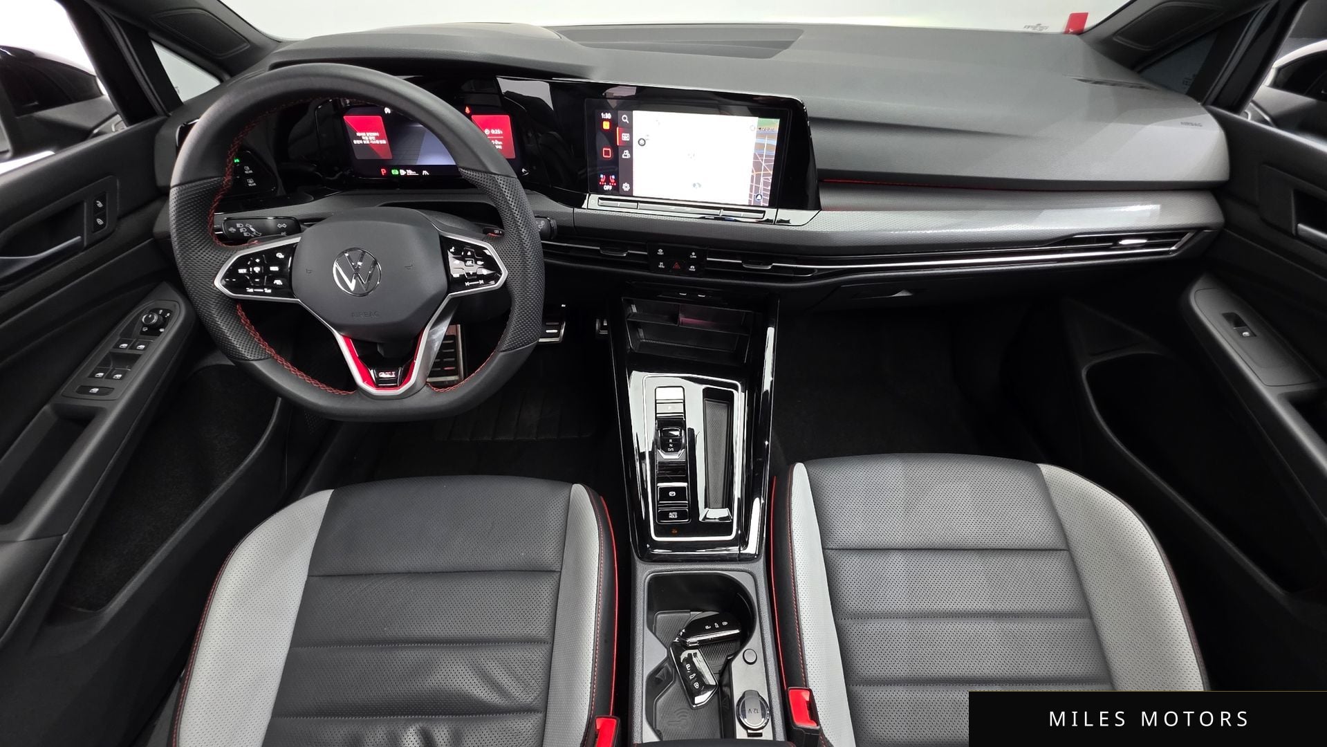 Volkswagen Golf 2024 — миниатюра 10
