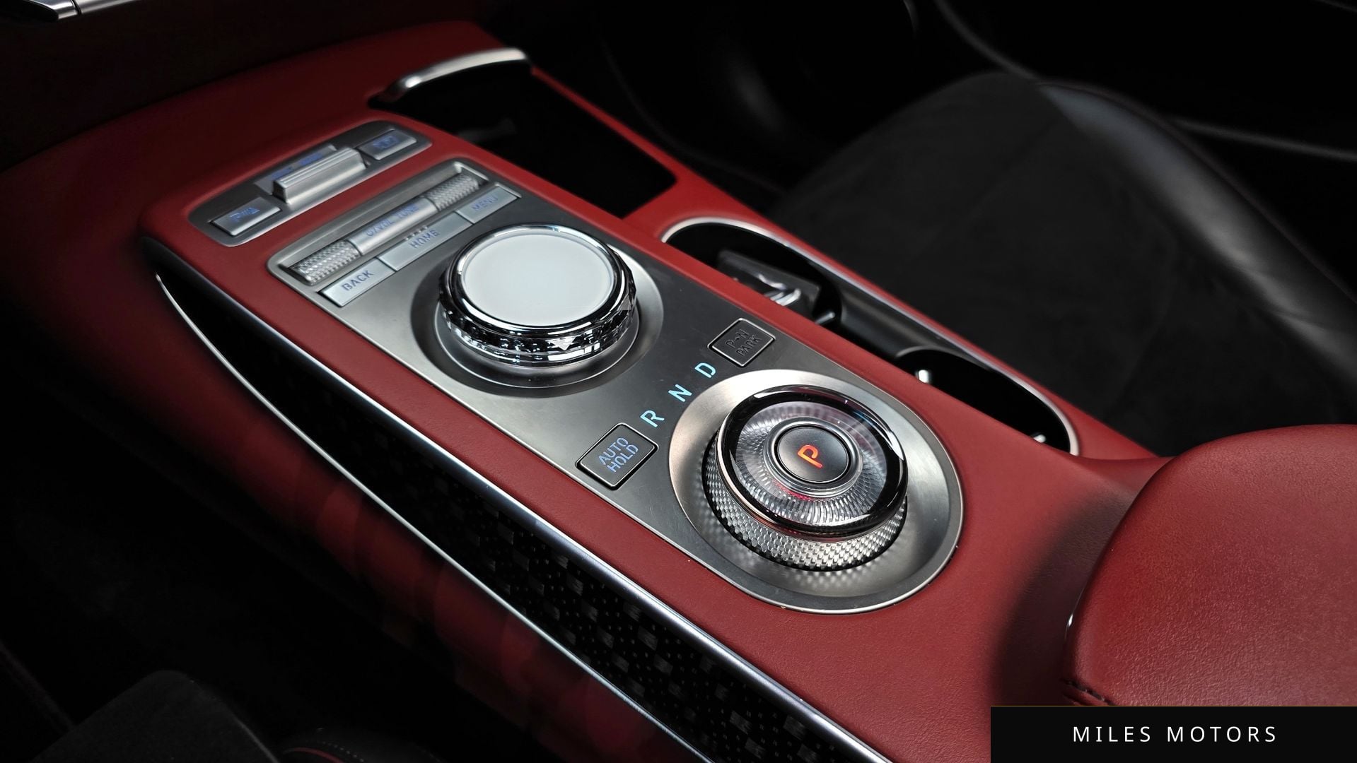 Genesis GV70 2021 — миниатюра 12