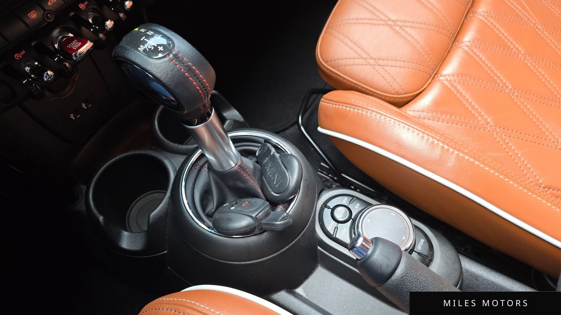 MINI Cooper Convertible 2019 — миниатюра 9