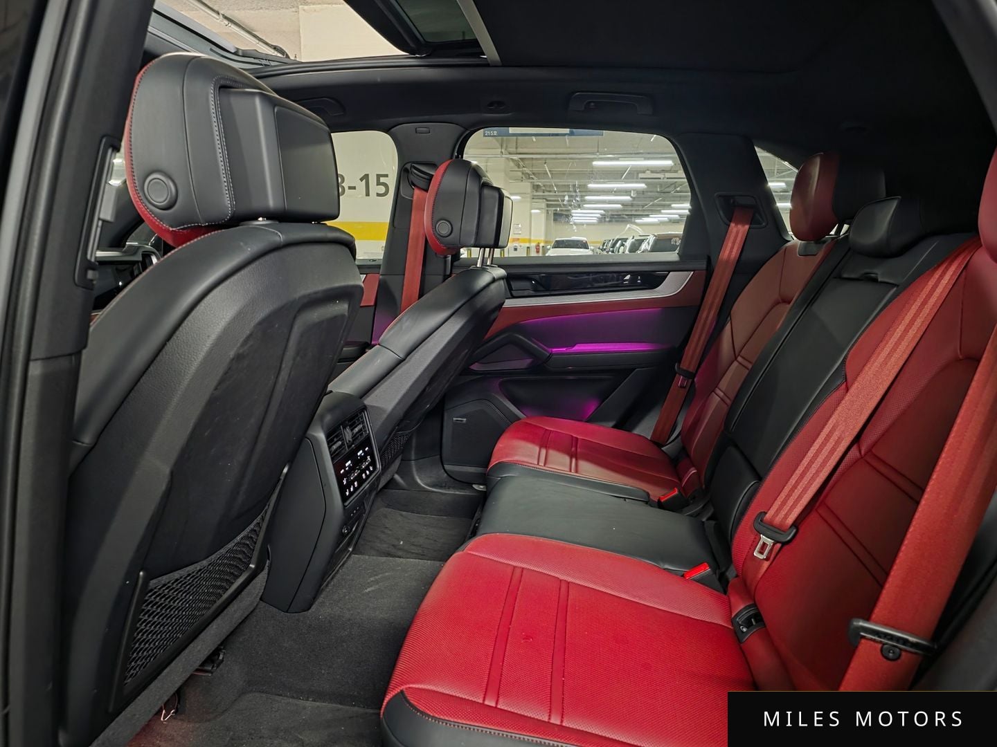 Porsche Cayenne 2024 — миниатюра 9