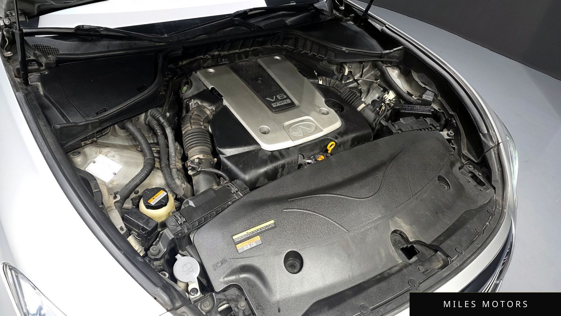 Infiniti M37 2011 — миниатюра 6