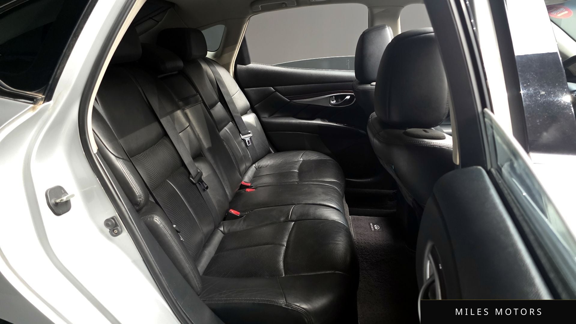Infiniti M37 2011 — миниатюра 11