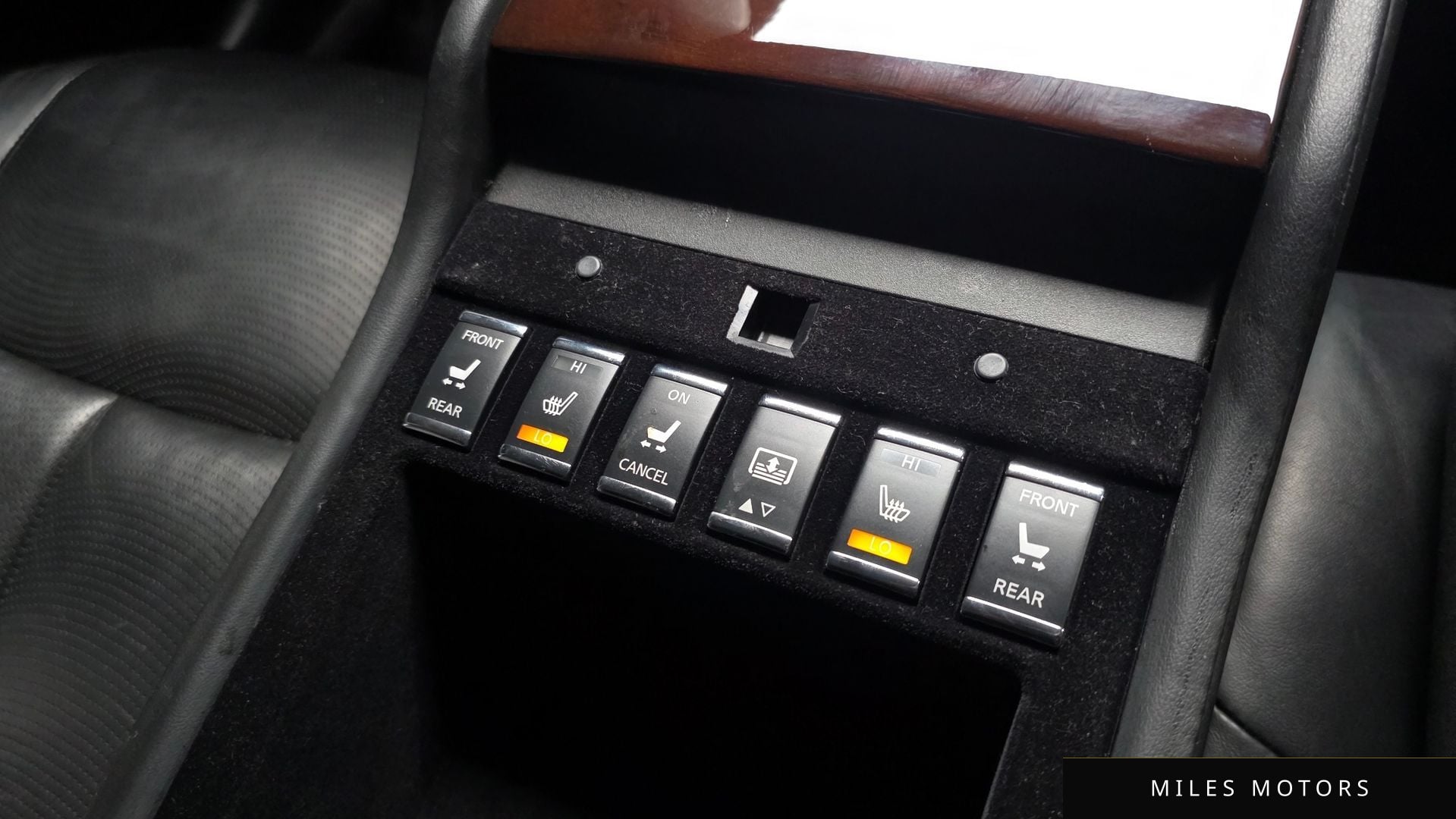 Infiniti M37 2011 — миниатюра 13