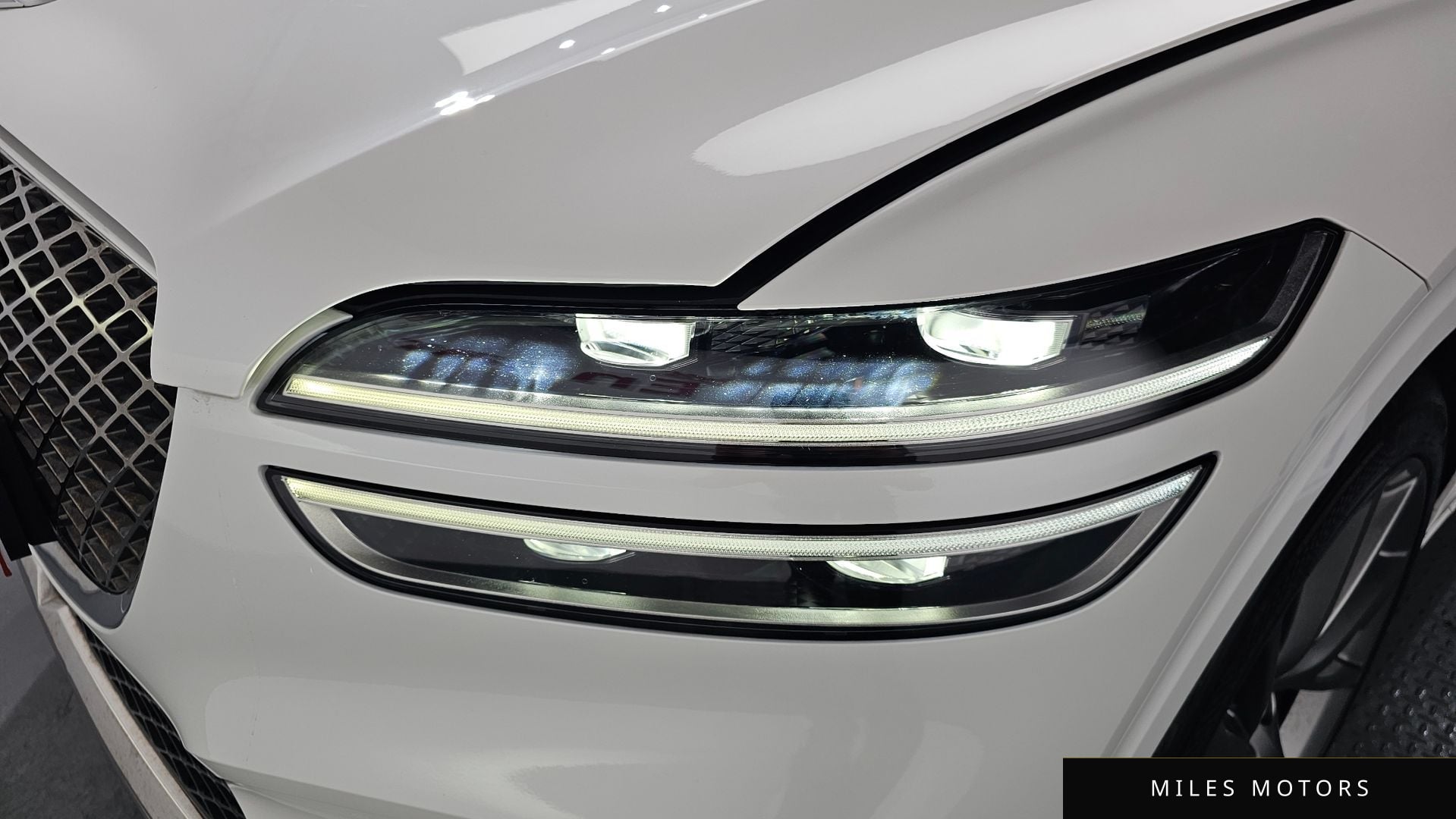 Genesis GV70 2021 — миниатюра 8