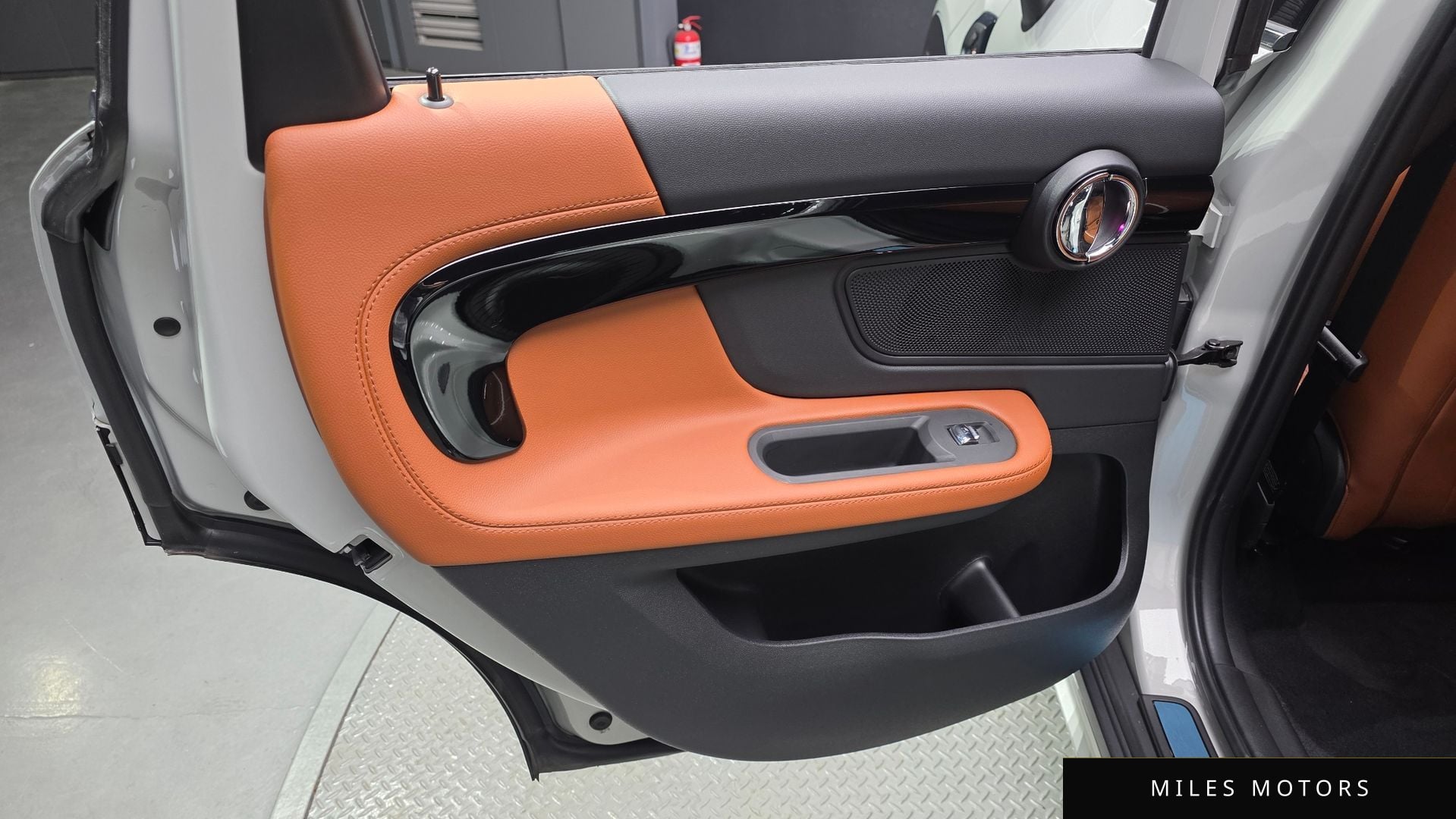 MINI 쿠퍼 S 컨트리맨 2022 — миниатюра 15