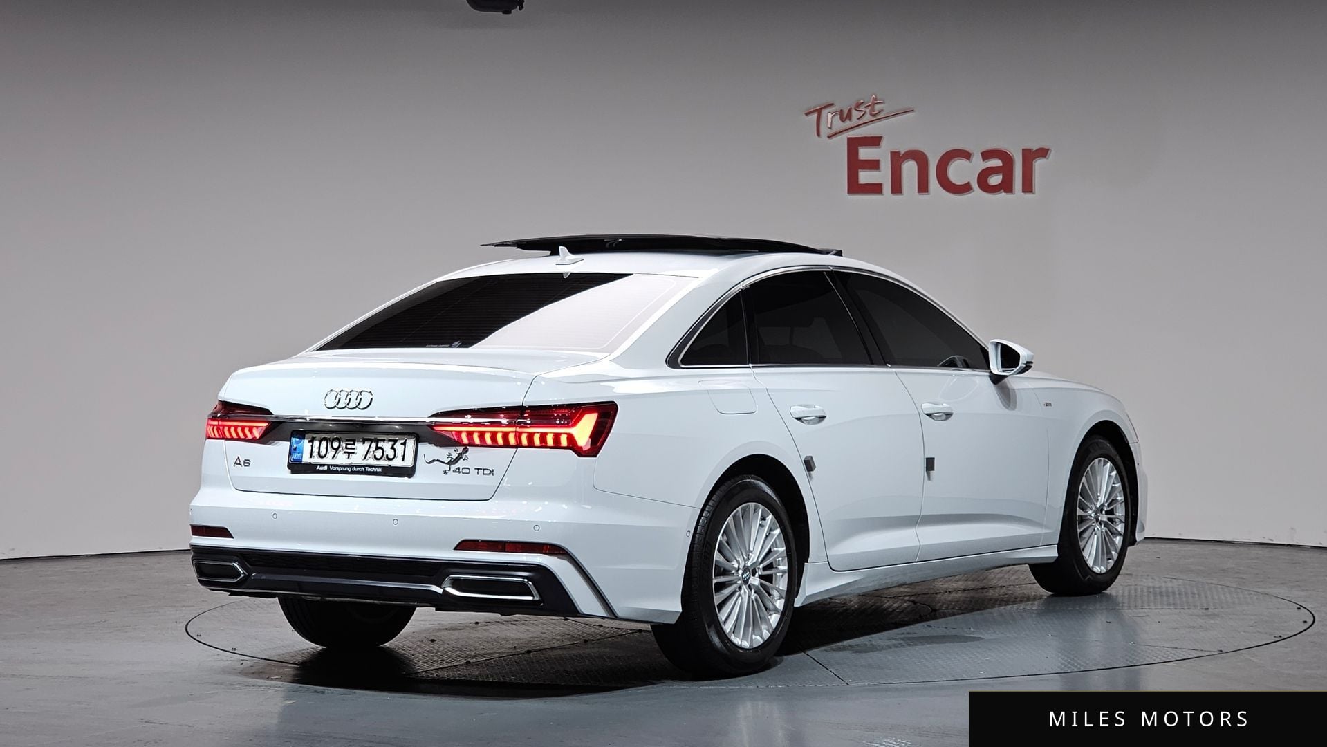 Audi A6 (C8) 2020 — фото 1 из 12