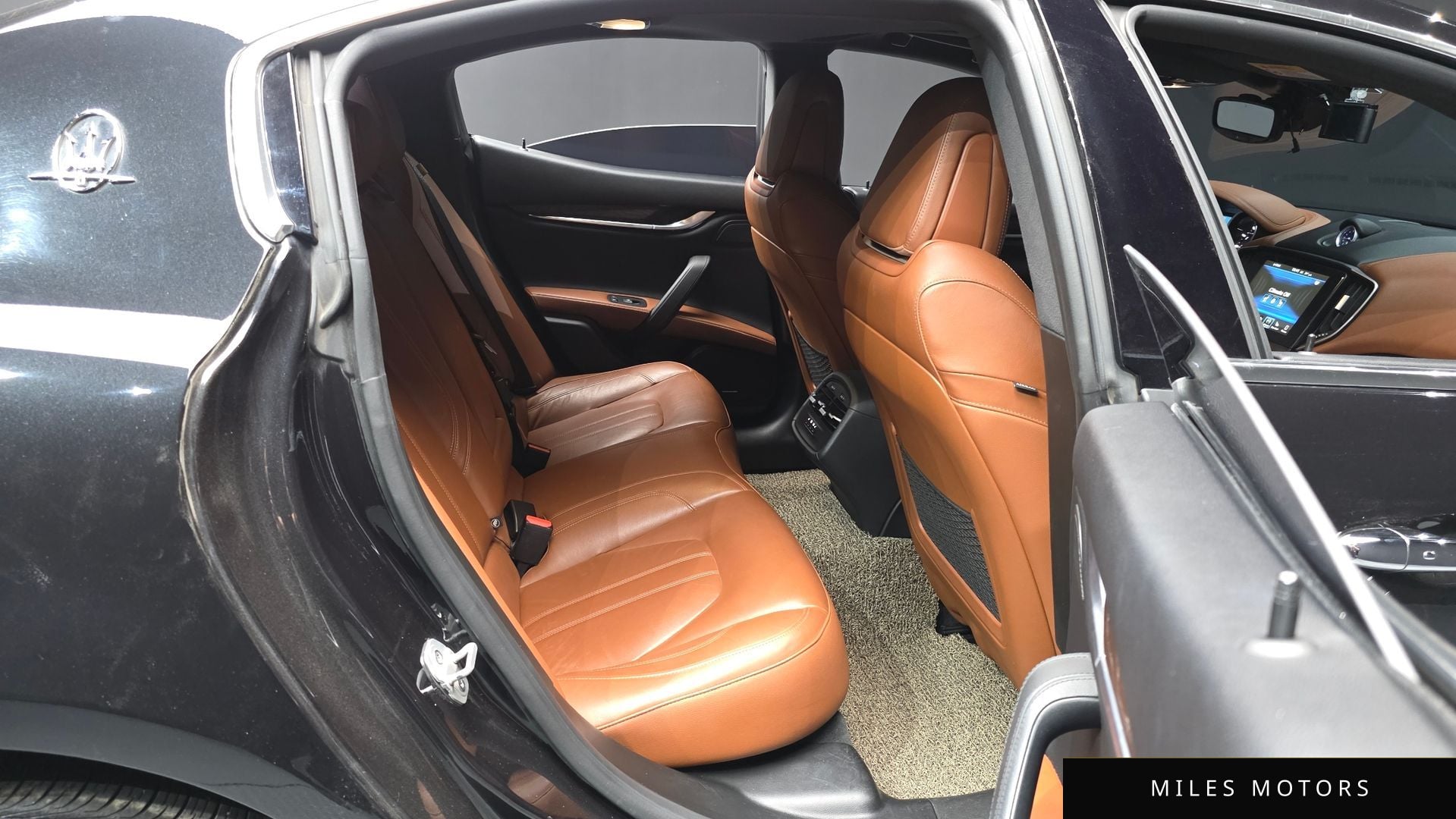 Maserati 기블리 2018 — миниатюра 18