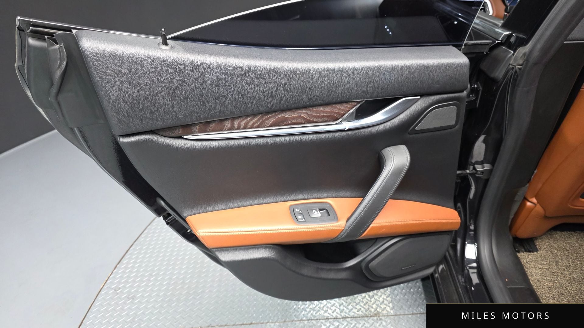 Maserati 기블리 2018 — миниатюра 15