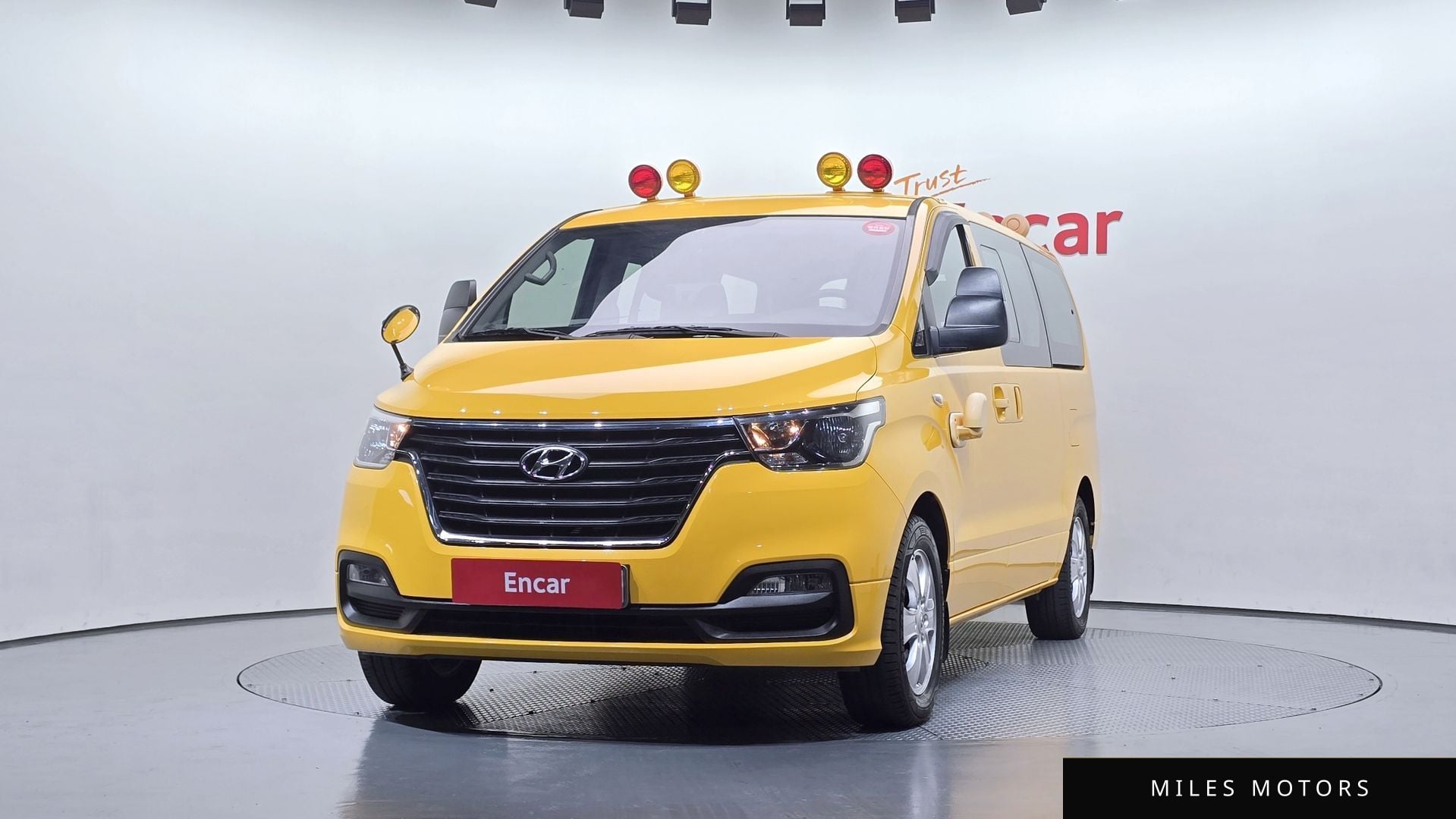 Hyundai Starex 2019 — миниатюра 3