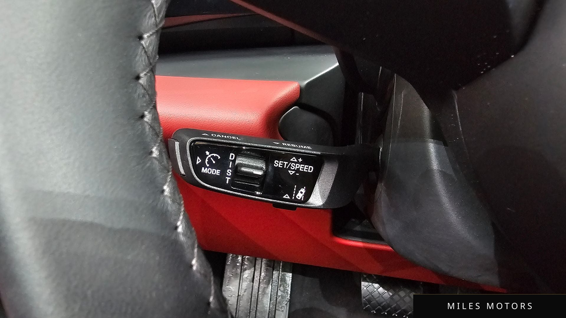 Porsche 마칸 EV 2025 — миниатюра 18