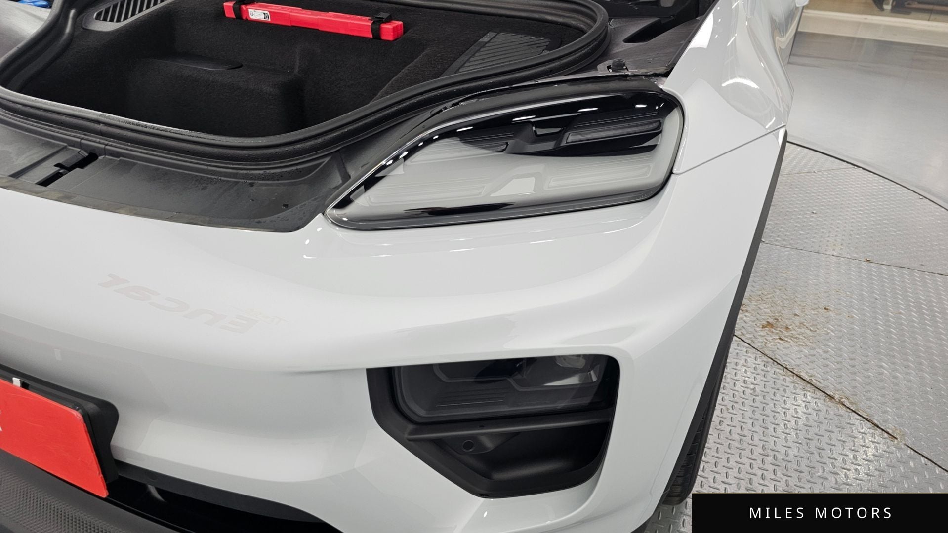 Porsche 마칸 EV 2025 — миниатюра 8