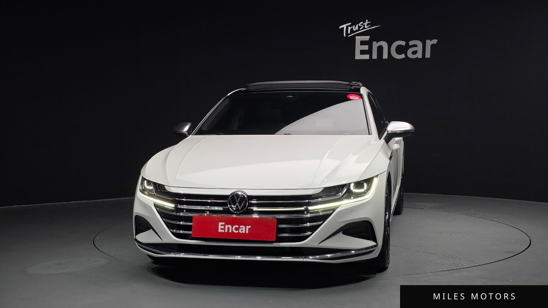 Volkswagen 아테온 2023 — миниатюра 3