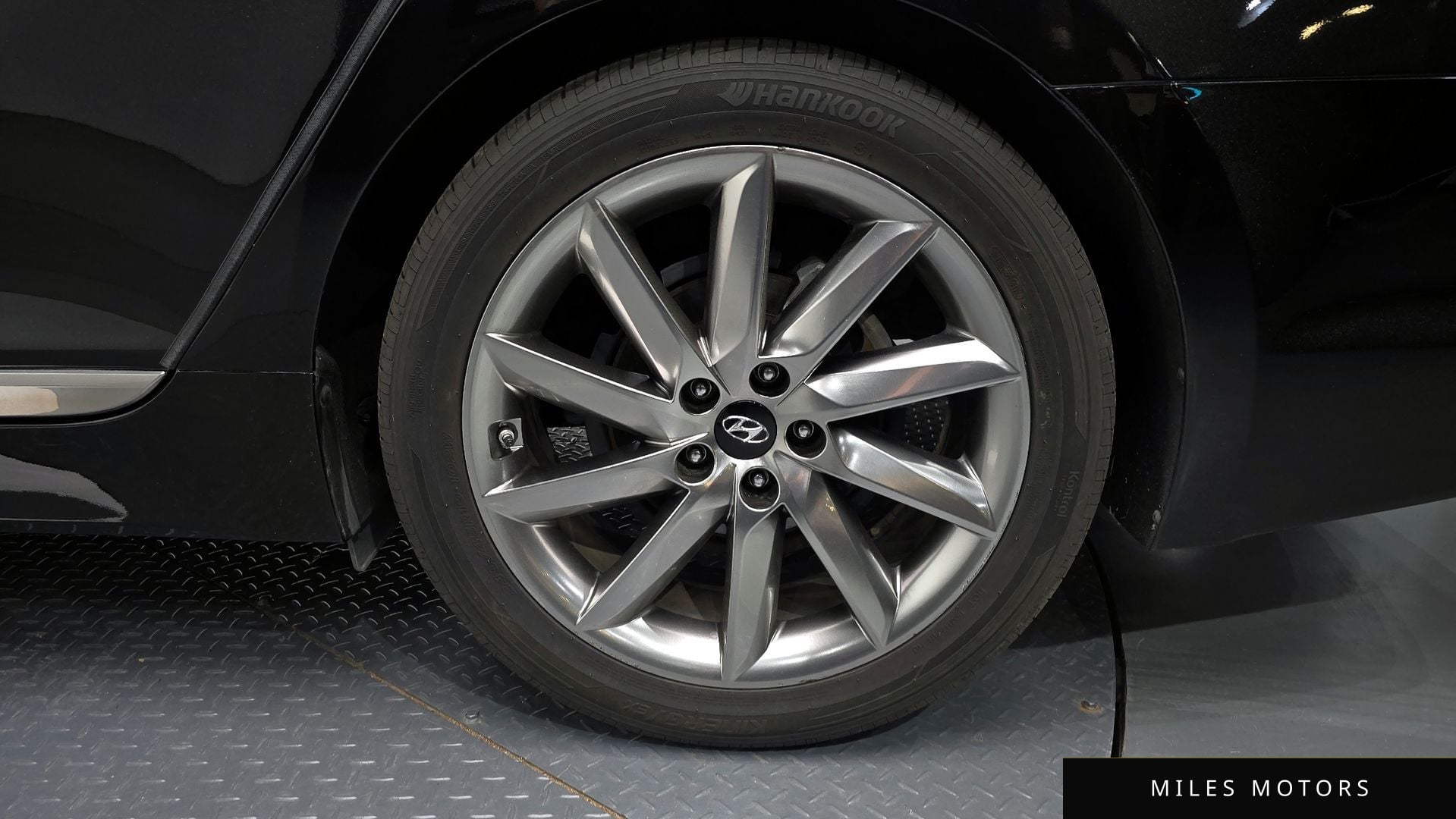 Hyundai Aslan 2015 — миниатюра 6