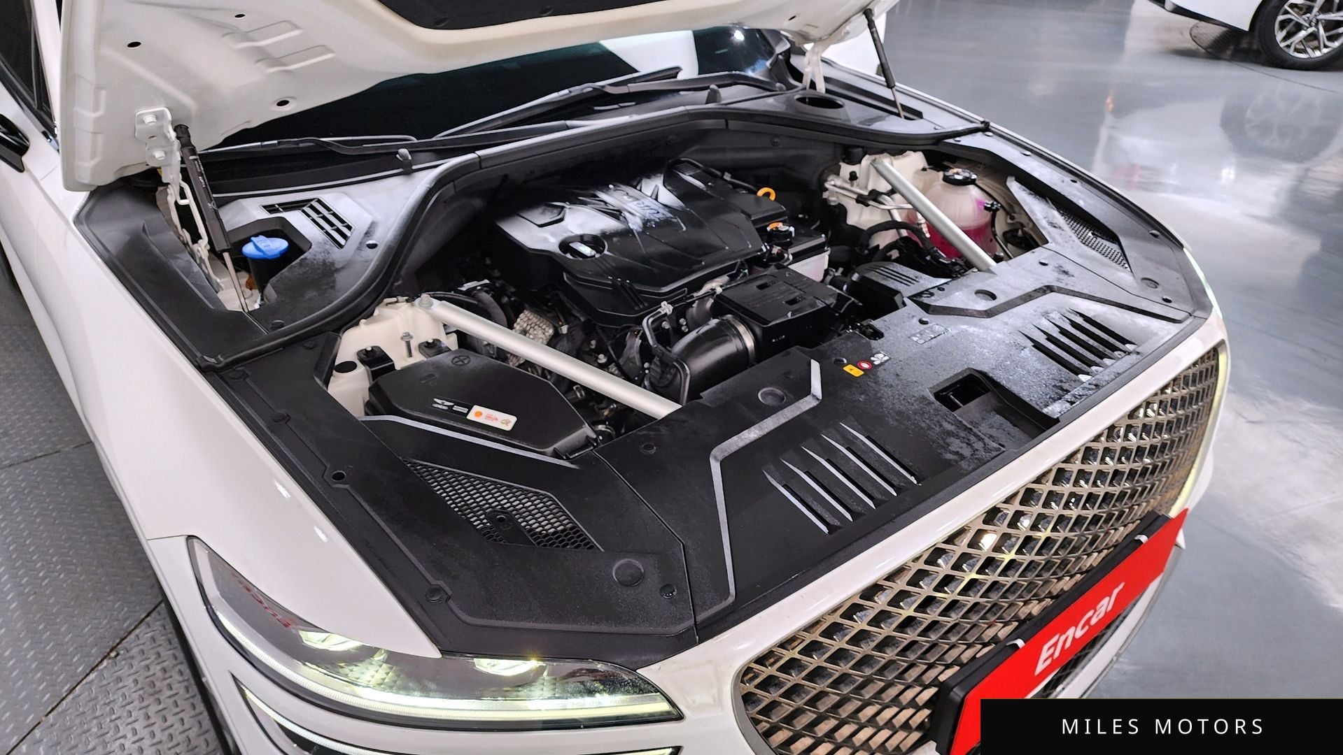 Genesis GV70 2023 — миниатюра 6