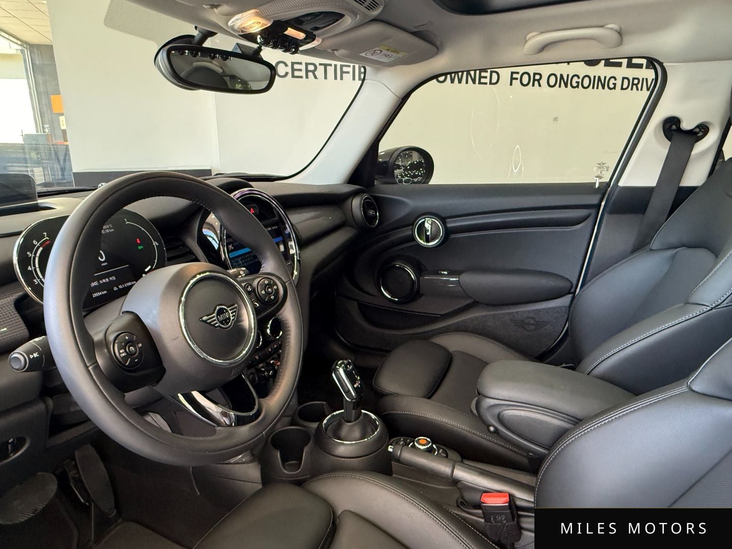 MINI 쿠퍼 2021 — миниатюра 10