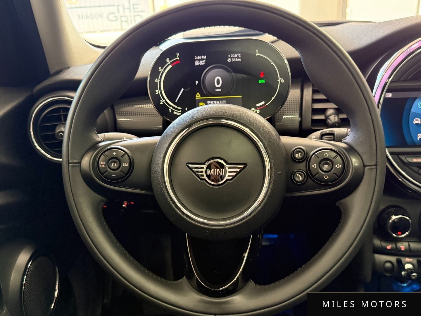 MINI 쿠퍼 2021 — миниатюра 12
