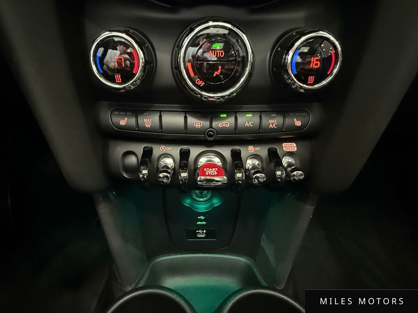 MINI 쿠퍼 2021 — миниатюра 18