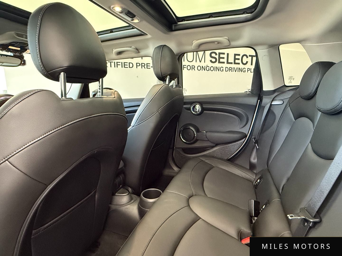 MINI 쿠퍼 2021 — миниатюра 19