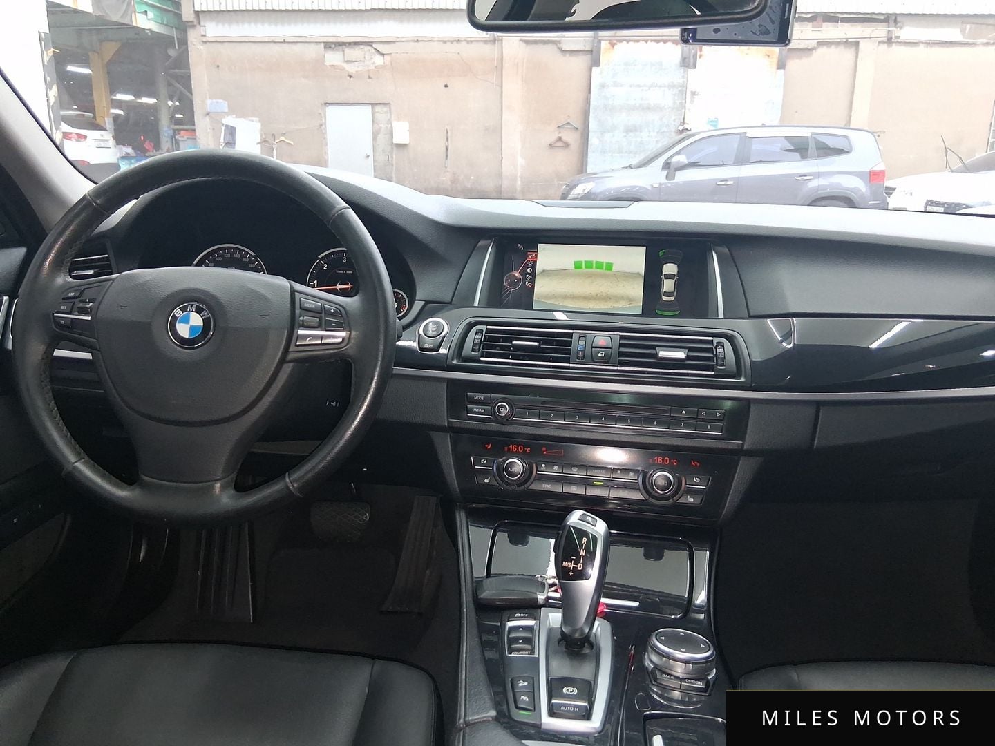 BMW 5 Series (F10) 2015 — миниатюра 7