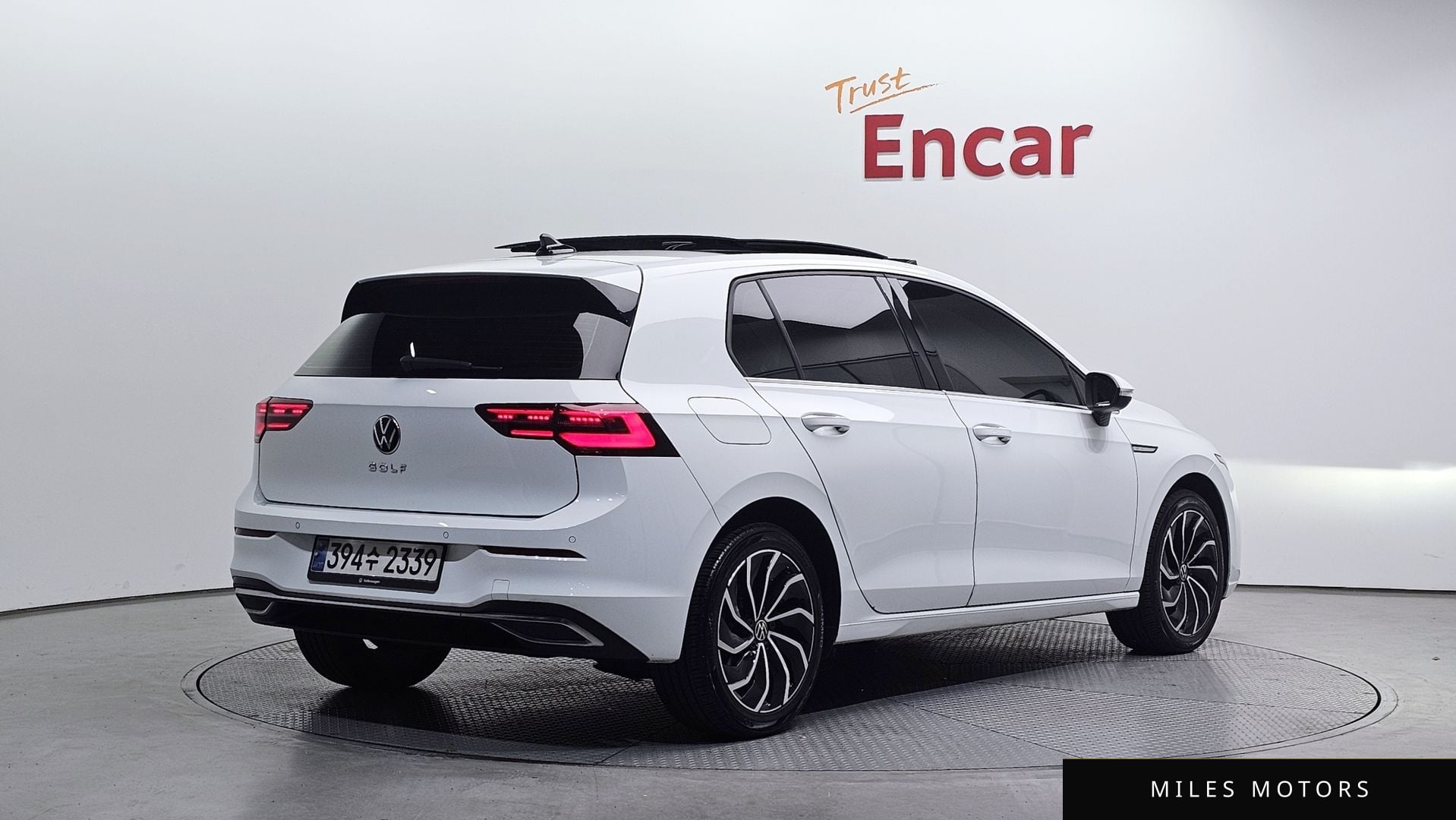 Volkswagen Golf 2023 — миниатюра 2