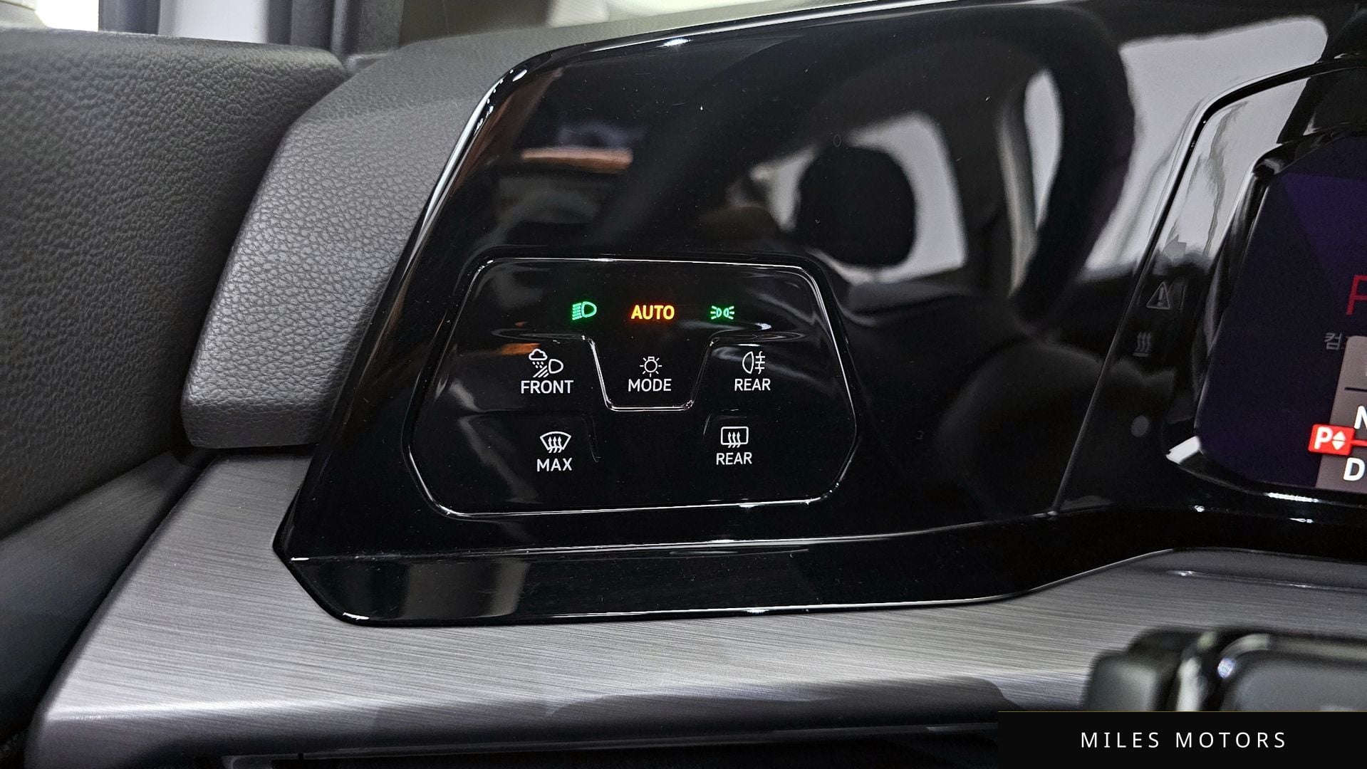 Volkswagen Golf 2023 — миниатюра 27