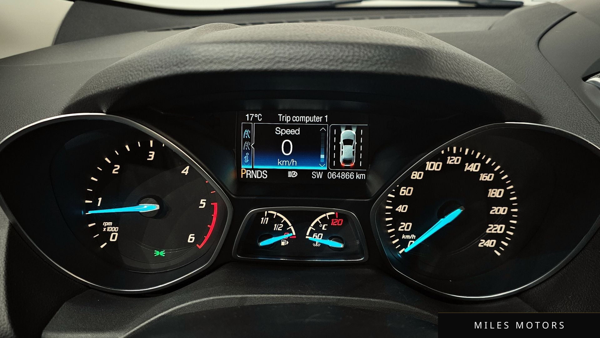 Ford Kuga 2016 — миниатюра 8