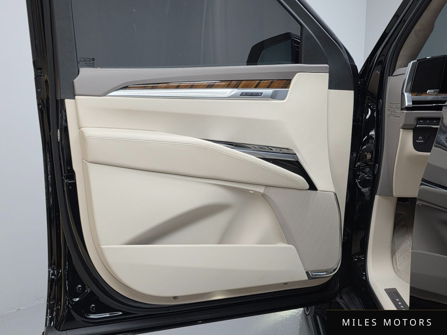 Cadillac 에스컬레이드 2025 — миниатюра 6