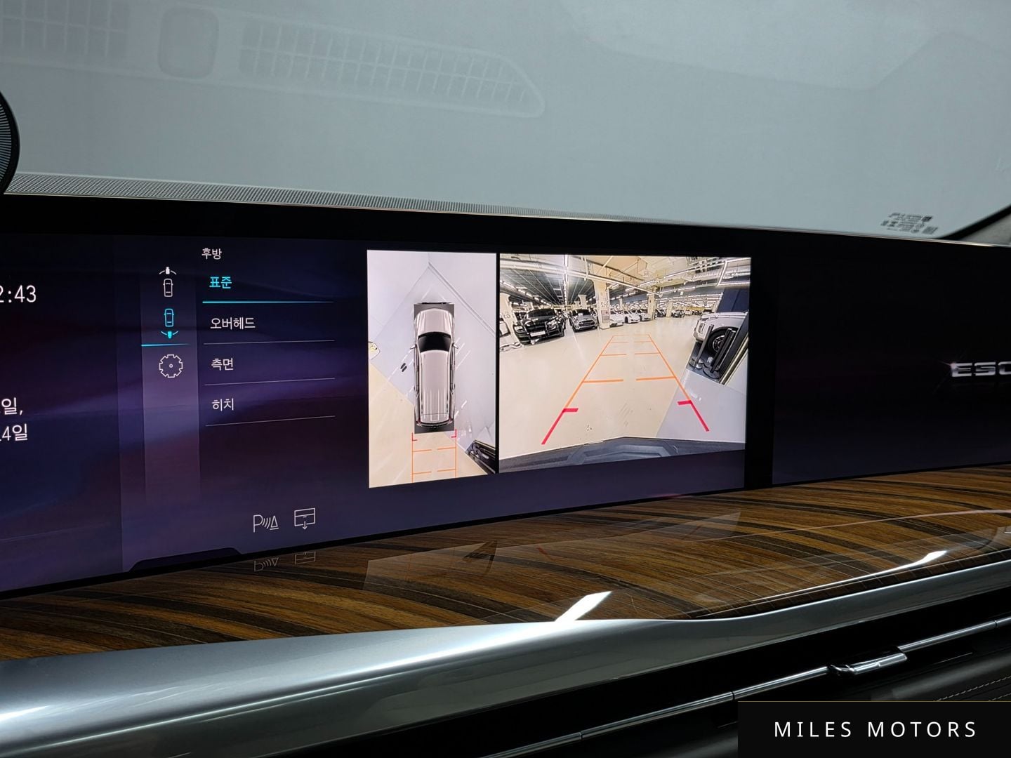 Cadillac 에스컬레이드 2025 — миниатюра 12
