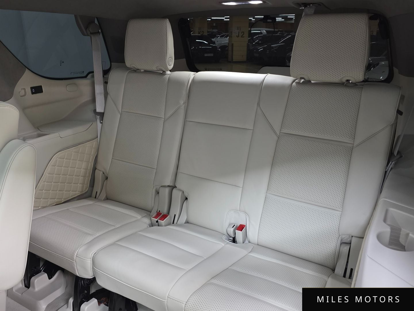 Cadillac 에스컬레이드 2025 — миниатюра 18