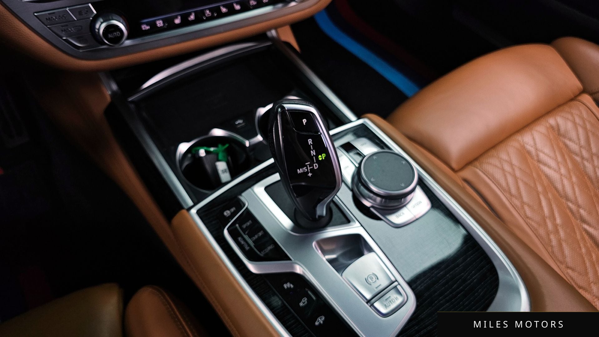 BMW 7 Series (G11) 2021 — миниатюра 12