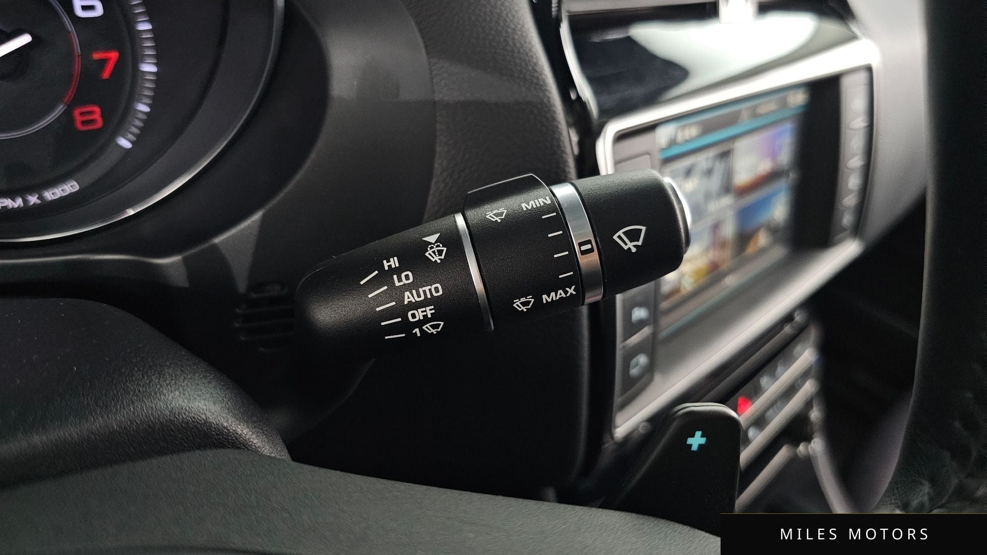 Jaguar XE 2016 — миниатюра 19