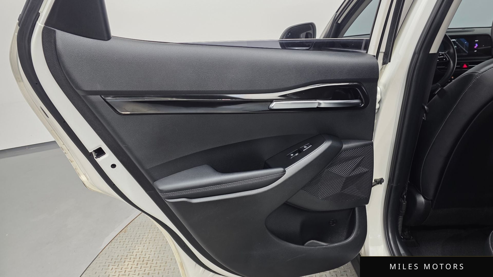 Kia Seltos 2023 — миниатюра 15