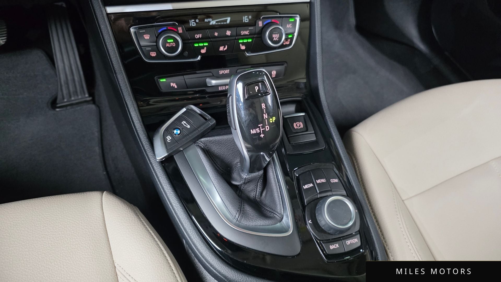 BMW 2-Series 2021 — миниатюра 12