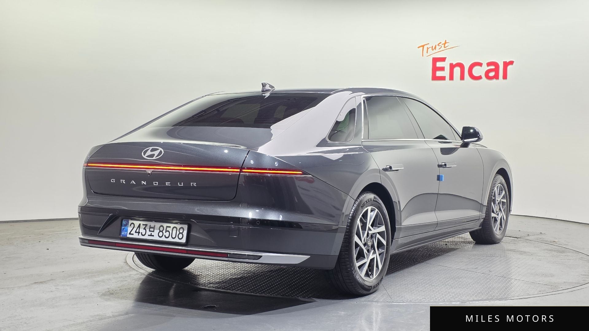 Hyundai Grandeur 2023 — миниатюра 2
