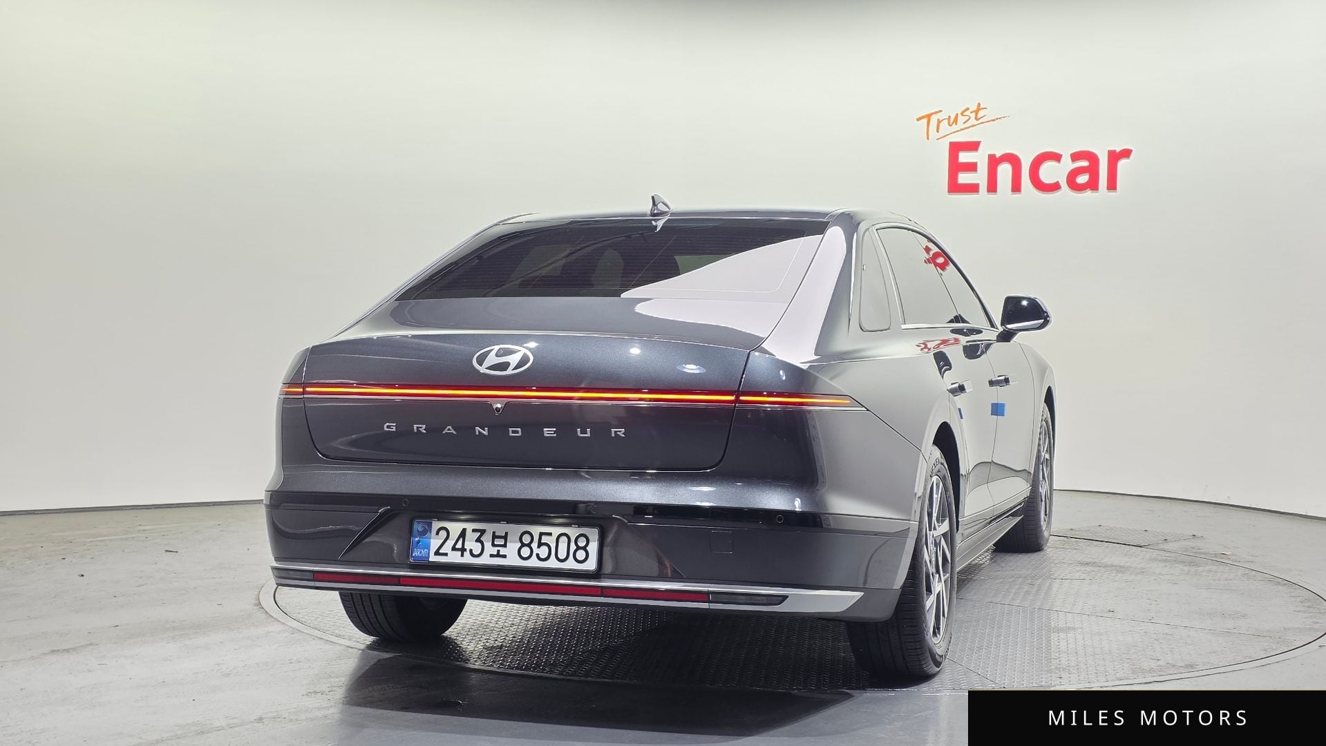 Hyundai Grandeur 2023 — миниатюра 4