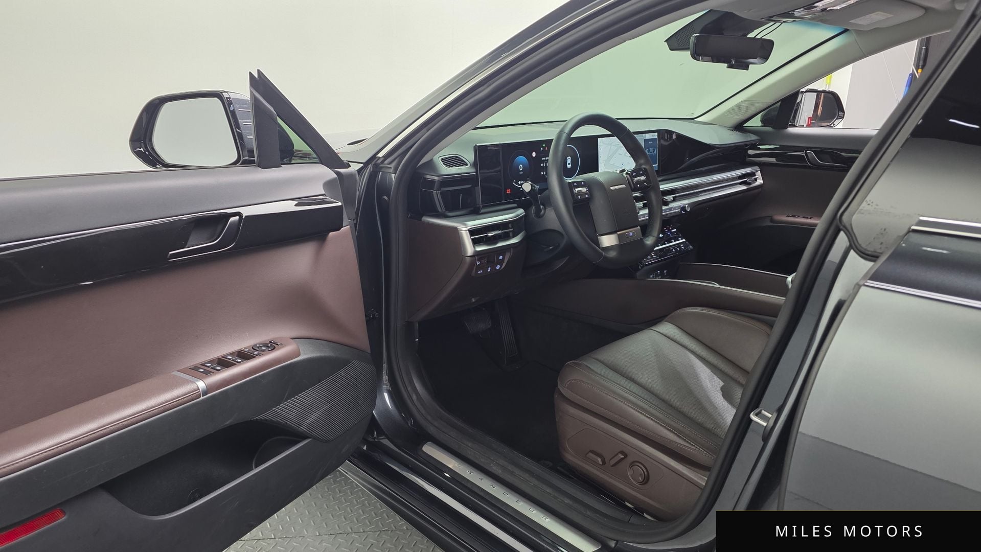 Hyundai Grandeur 2023 — миниатюра 10
