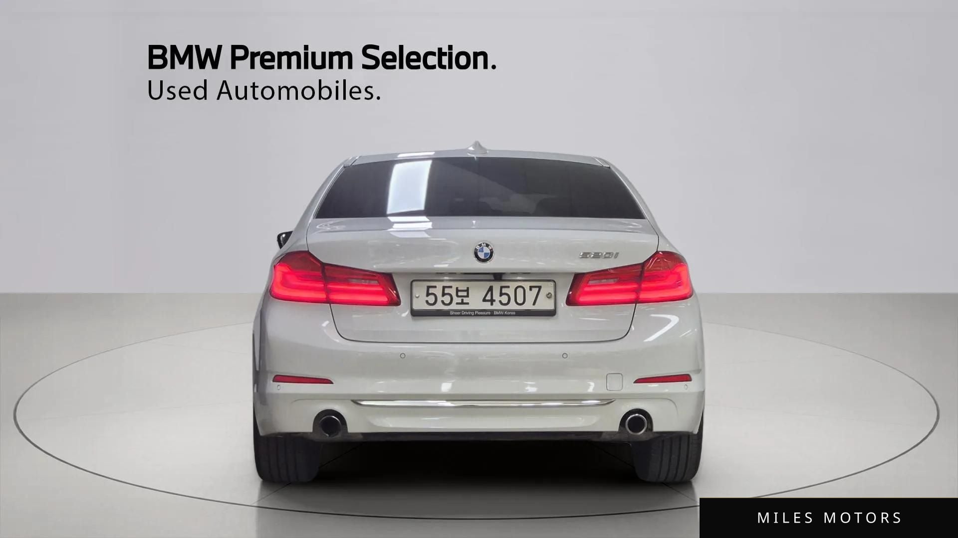 BMW 5 Series (G30) 2019 — миниатюра 4