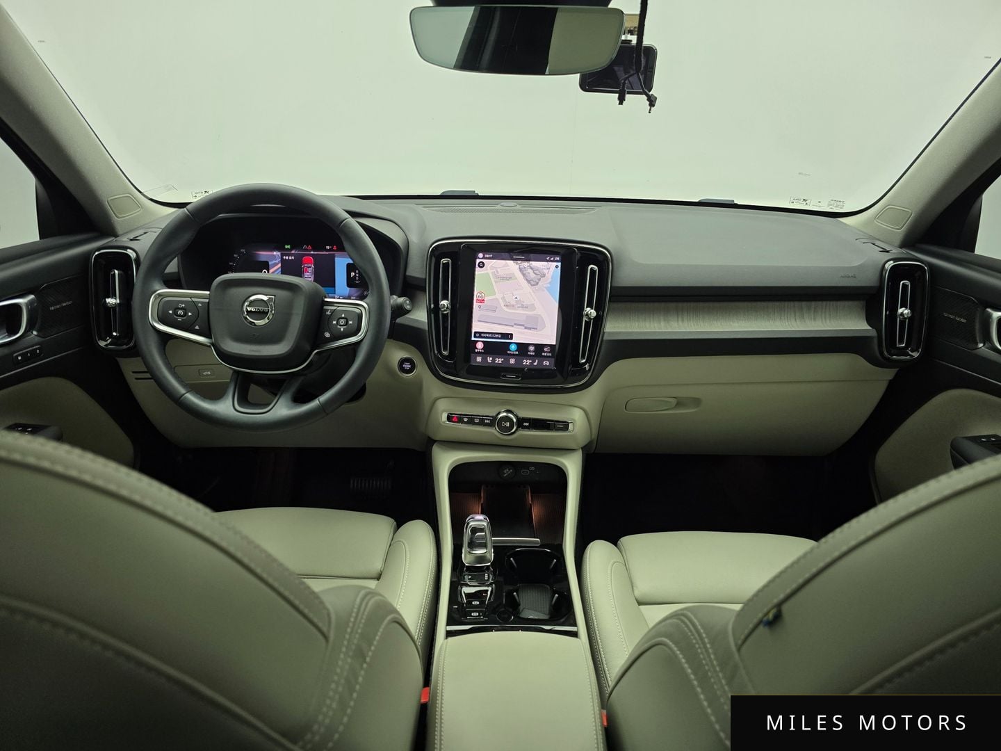 Volvo XC40 2024 — миниатюра 12