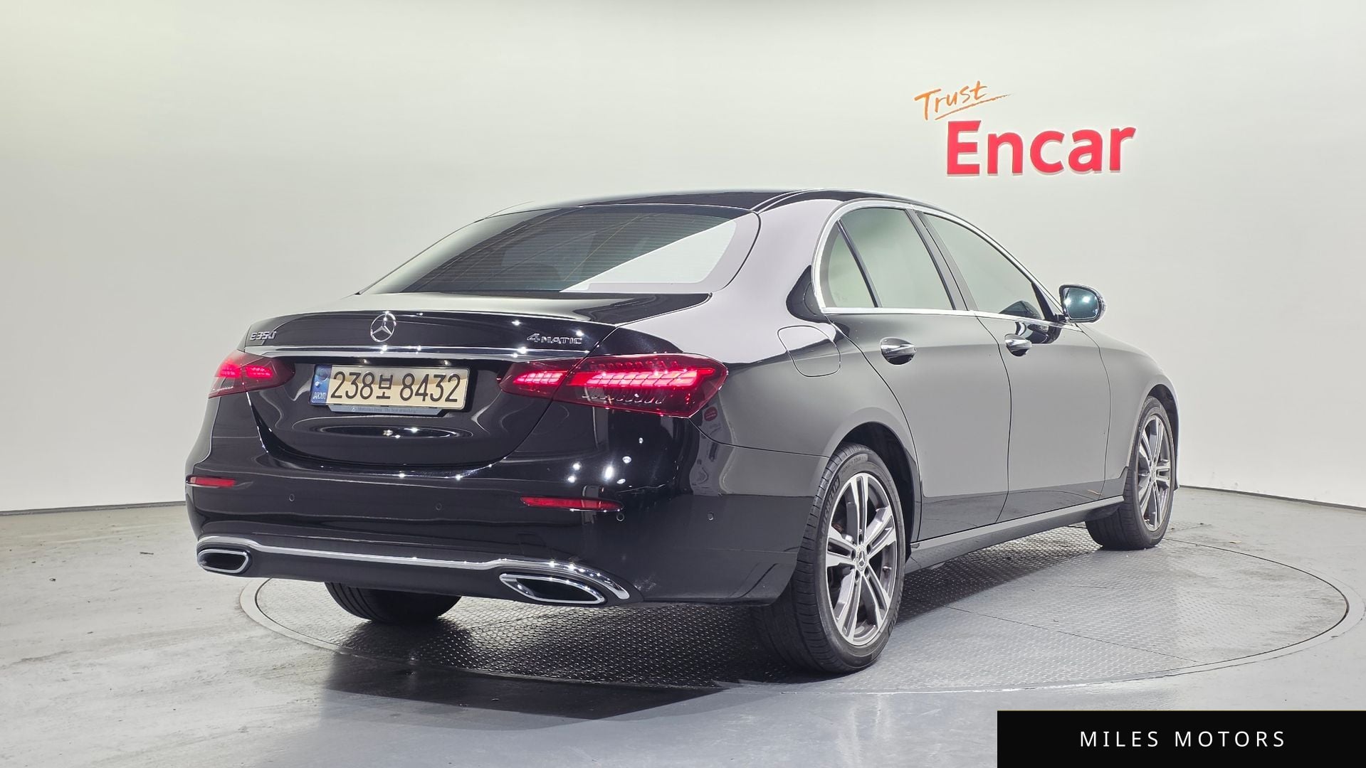Mercedes-Benz E-클래스 W213 2022 — миниатюра 2