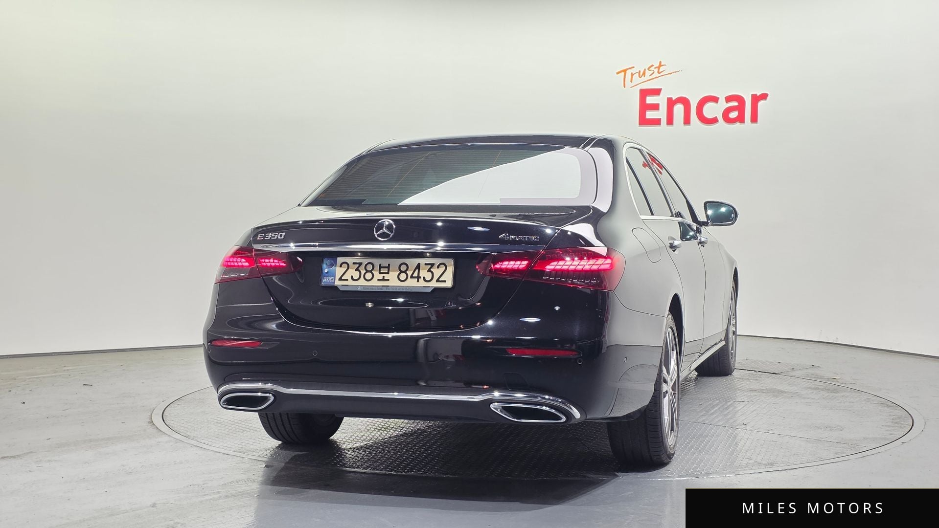 Mercedes-Benz E-클래스 W213 2022 — миниатюра 4