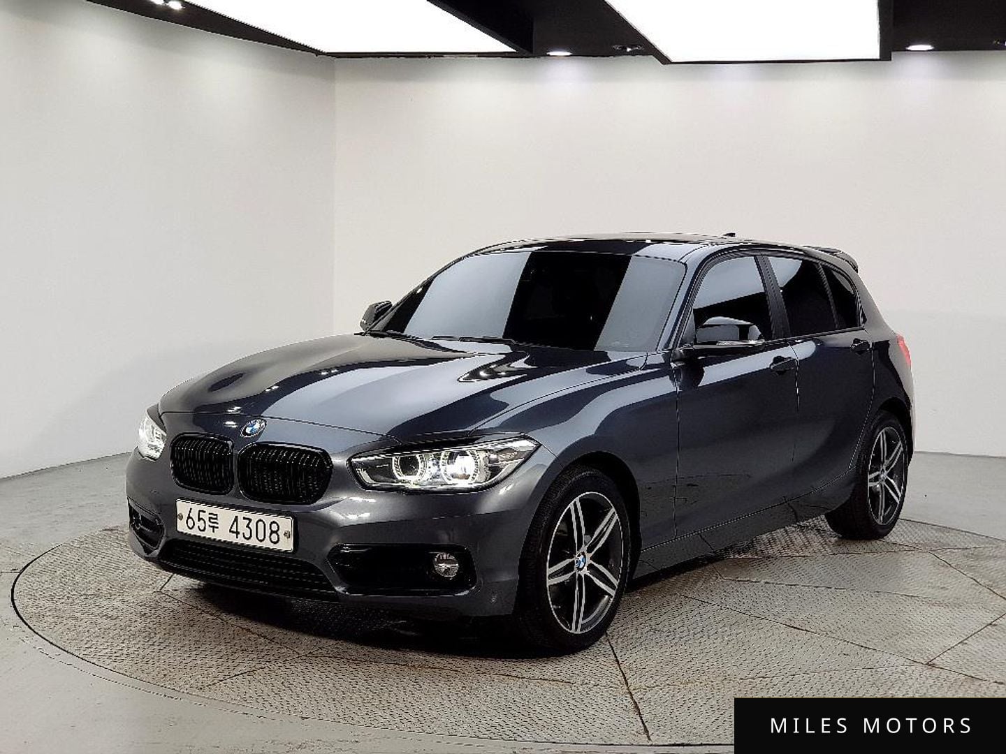 BMW 1 Series (F20) 2019 — фото 1 из 12