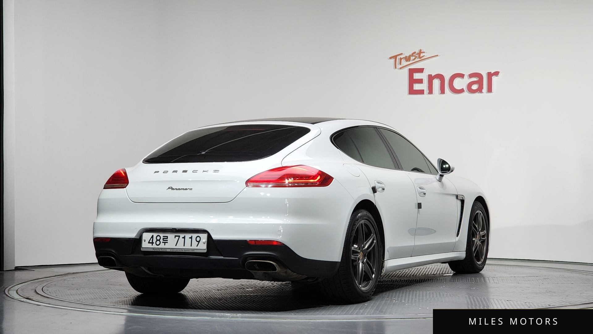 Porsche Panamera 2014 — миниатюра 2