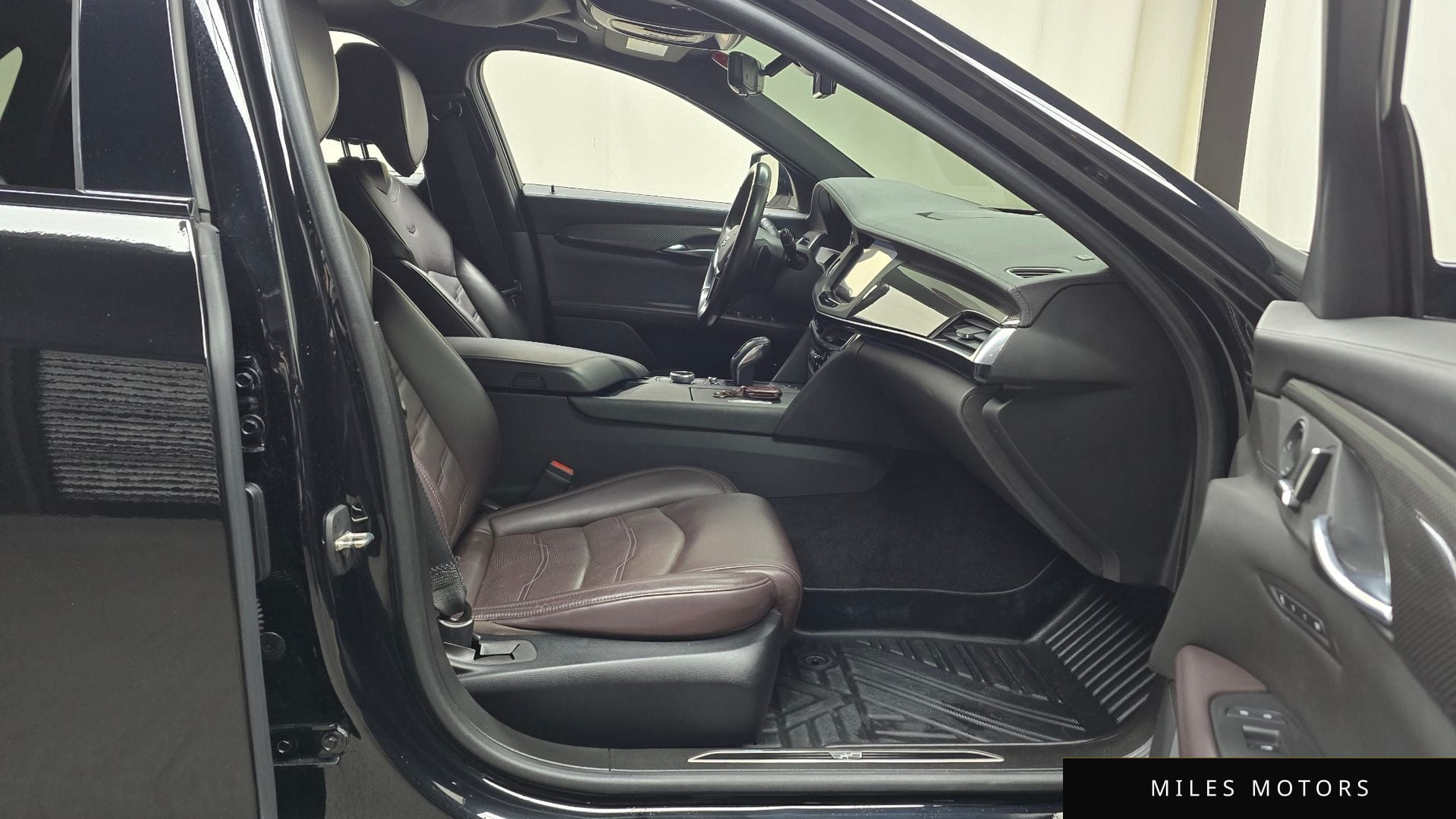 Cadillac CT6 2019 — миниатюра 11