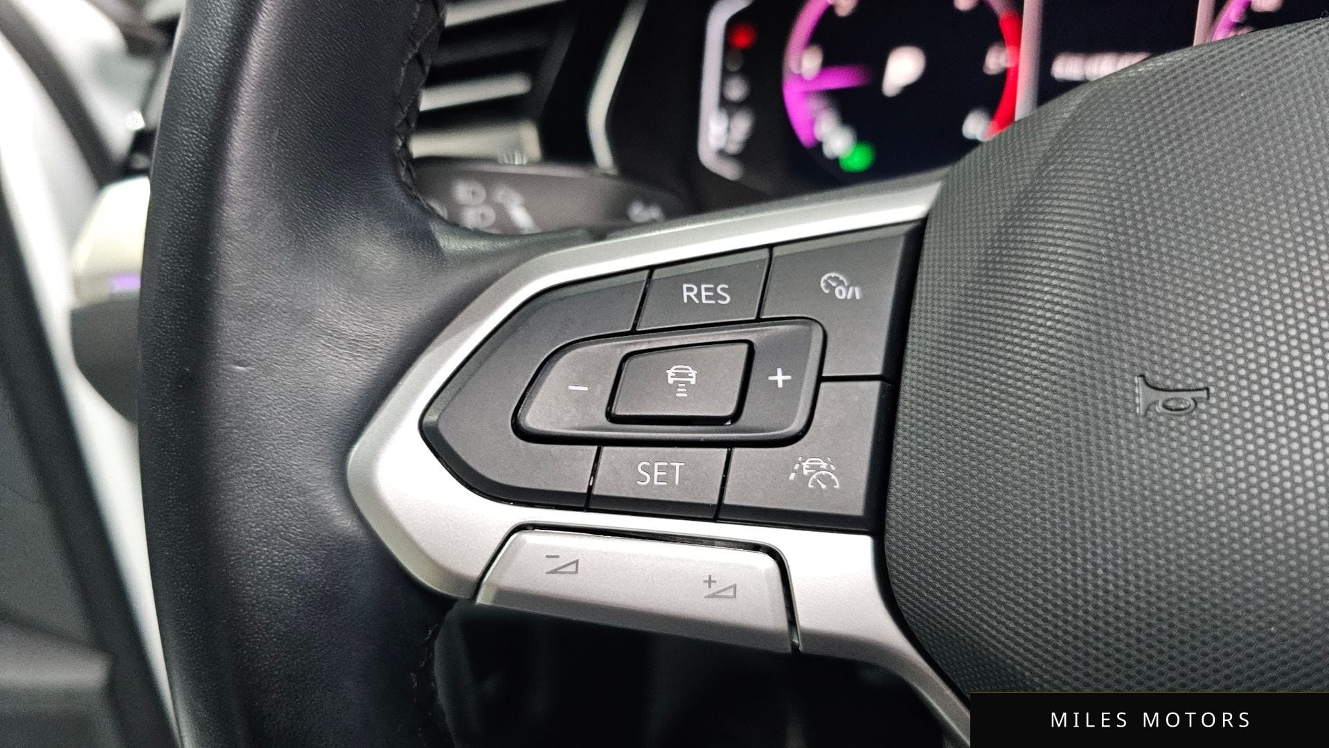 Volkswagen 파사트 GT(B8) 2021 — миниатюра 16