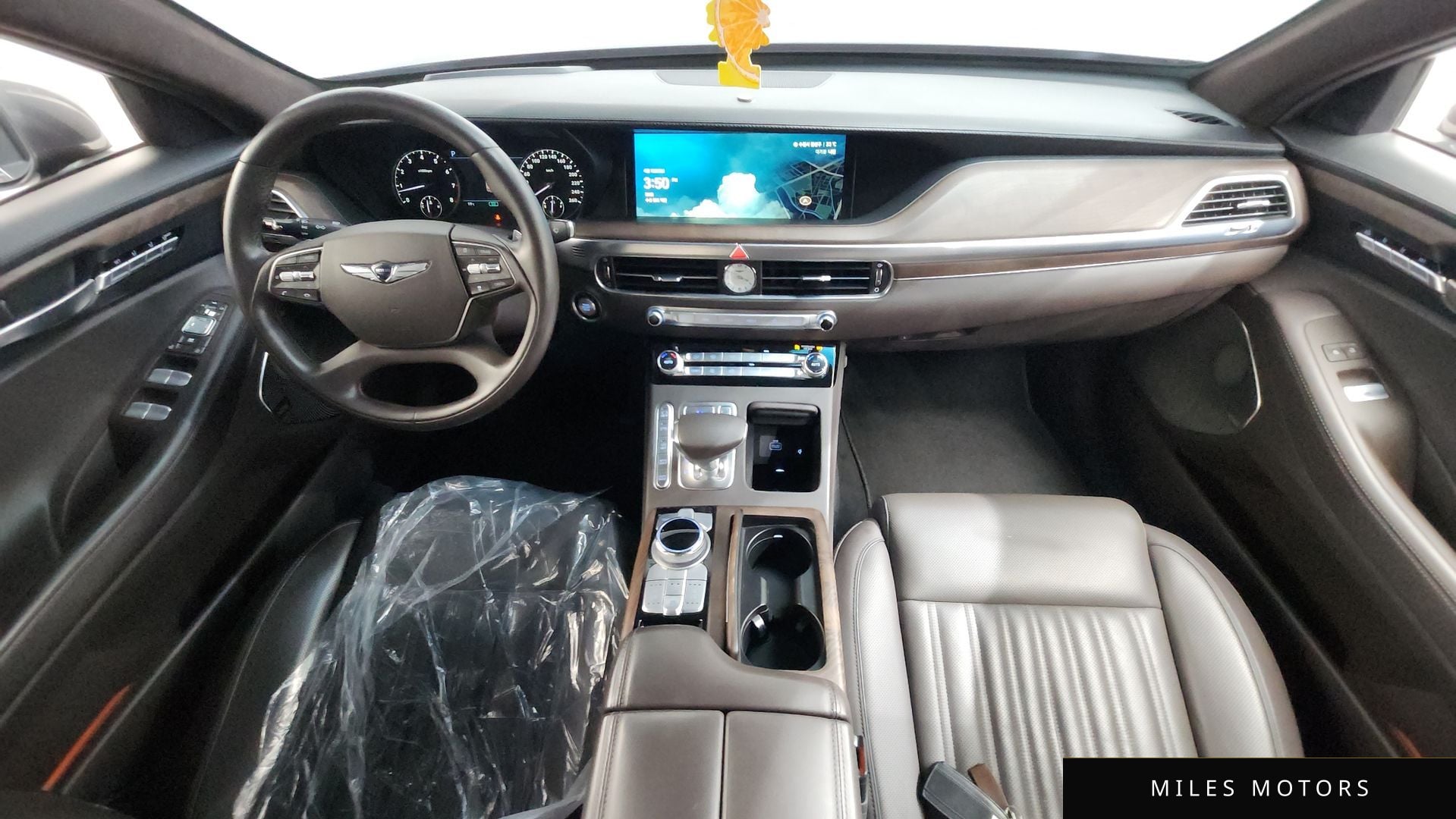 Genesis G90 2019 — миниатюра 9