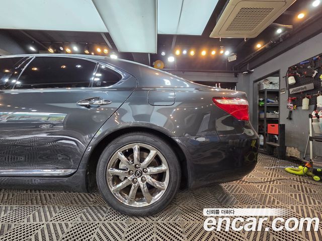 Лексус LS460 2008 — миниатюра 17