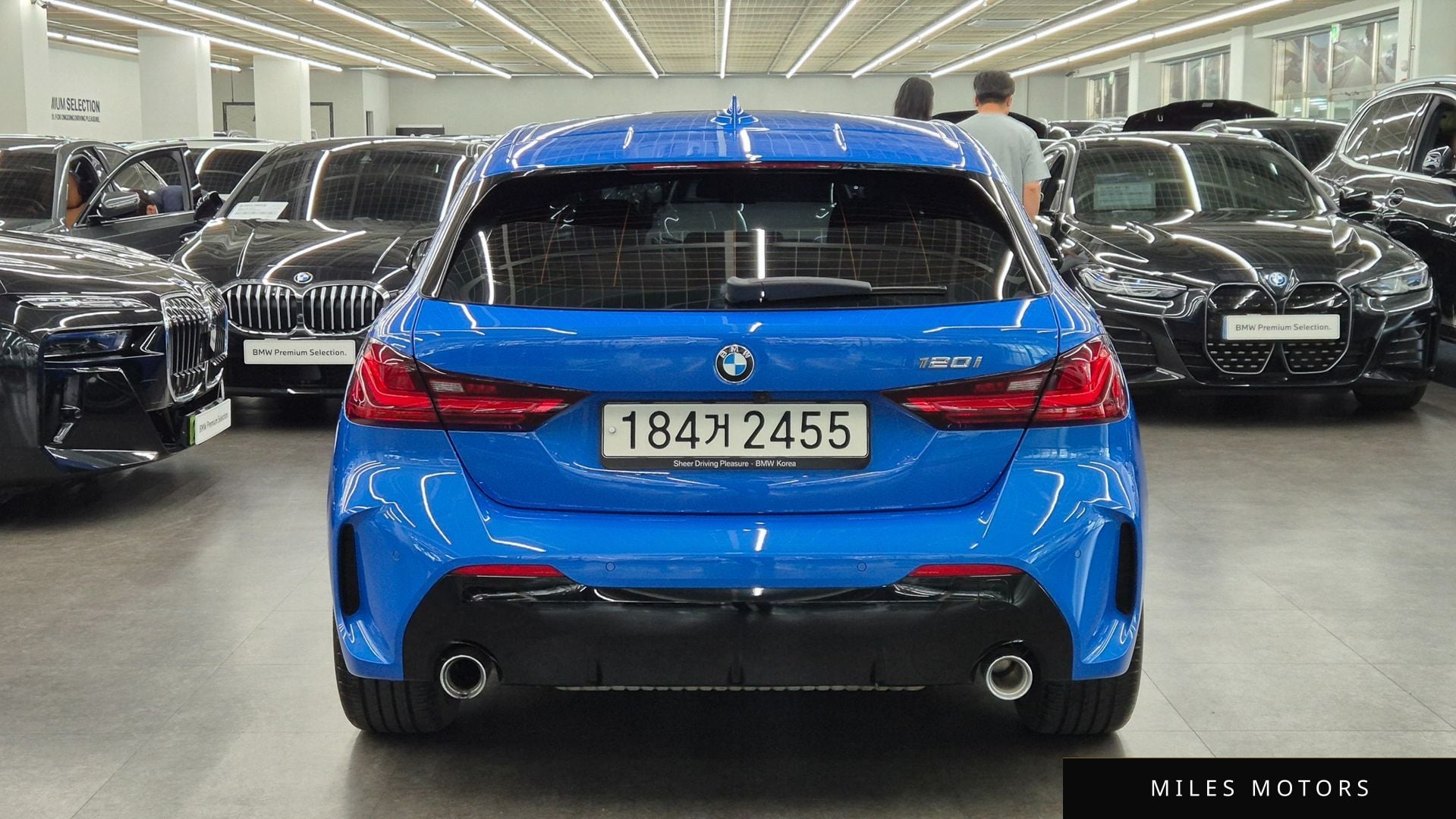 BMW 1 Series (F40) 2023 — миниатюра 3